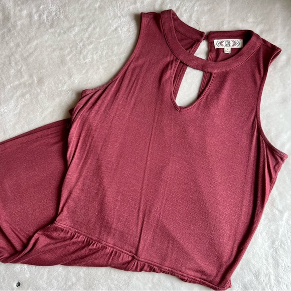 Reddish pink romper, size large - Picture 2 of 4